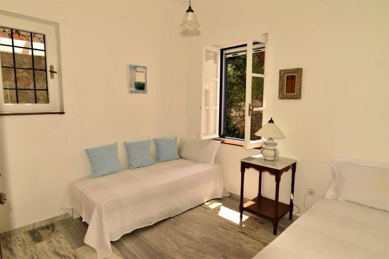 Villa Sunset Hydra Ngoại thất bức ảnh